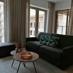 Bartine - Modern And Spacious Flat Near The Sea, Free Parking Space