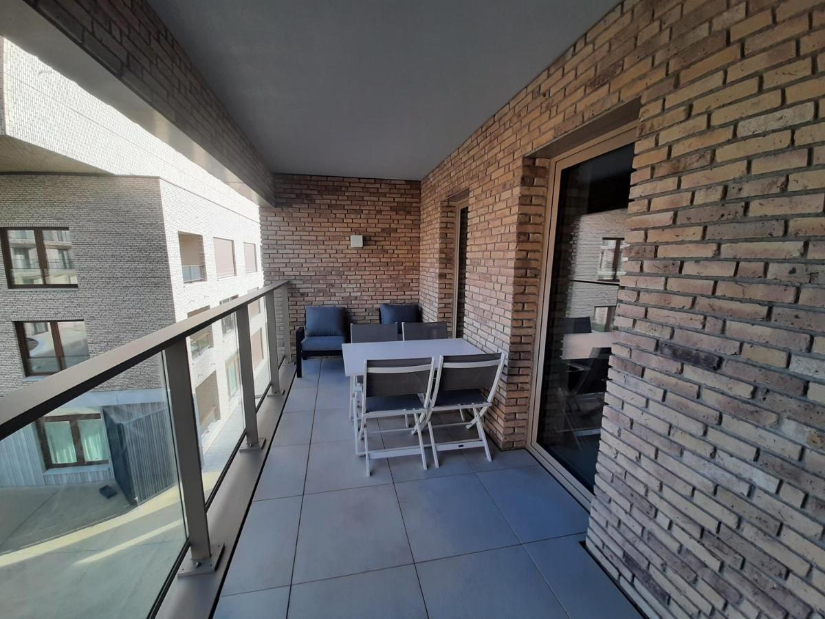 Bartine - Modern And Spacious Flat Near The Sea, Free Parking Space Appartement *