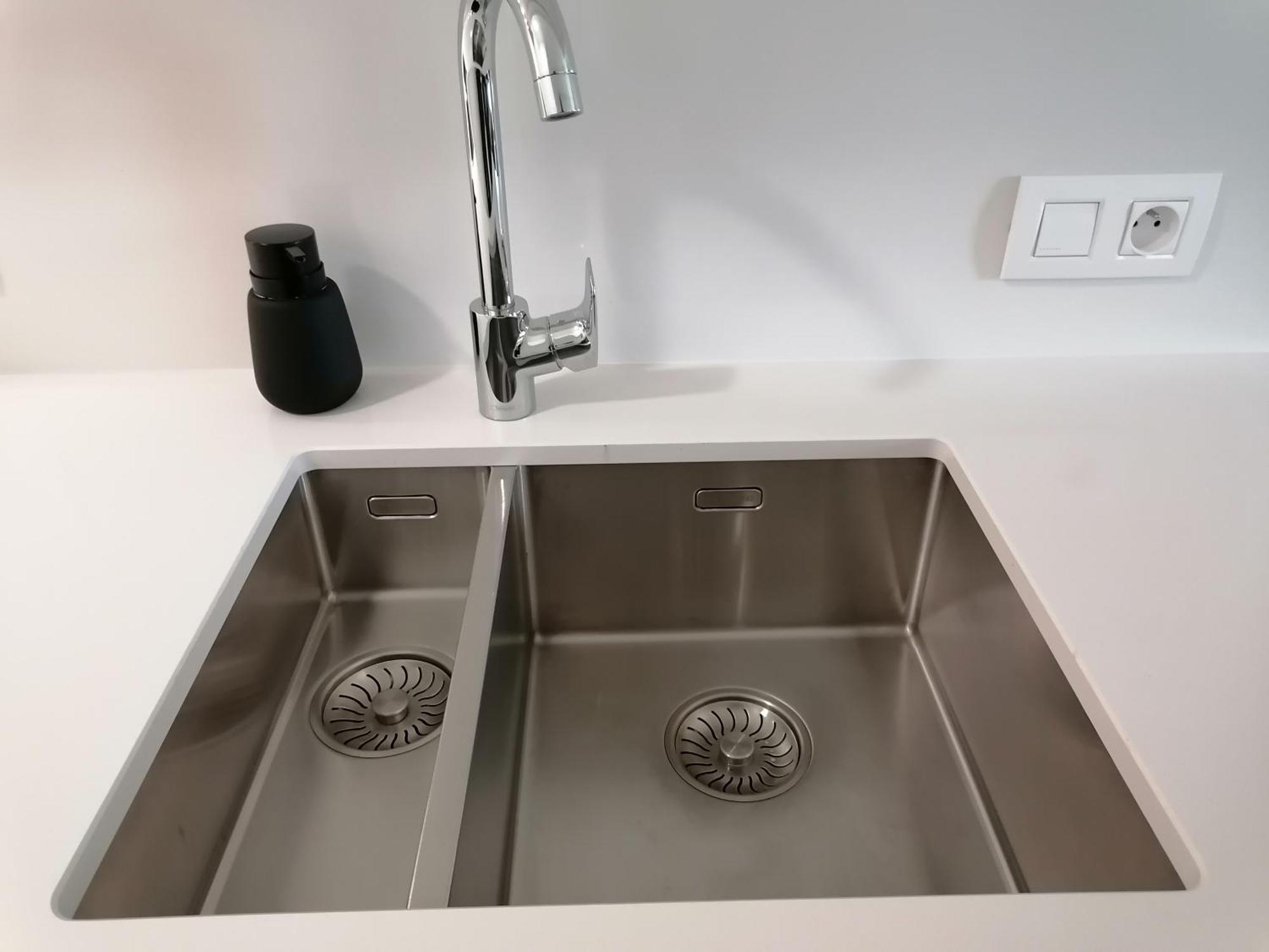 Appartement Bartine - Modern And Spacious Flat Near The Sea, Free Parking Space *
