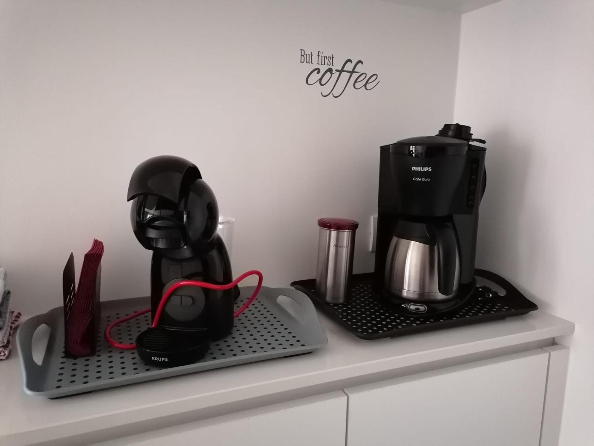 Bartine - Modern And Spacious Flat Near The Sea, Free Parking Space Oostende